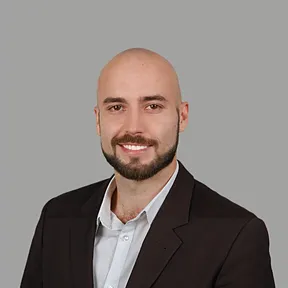 Gabe Giro